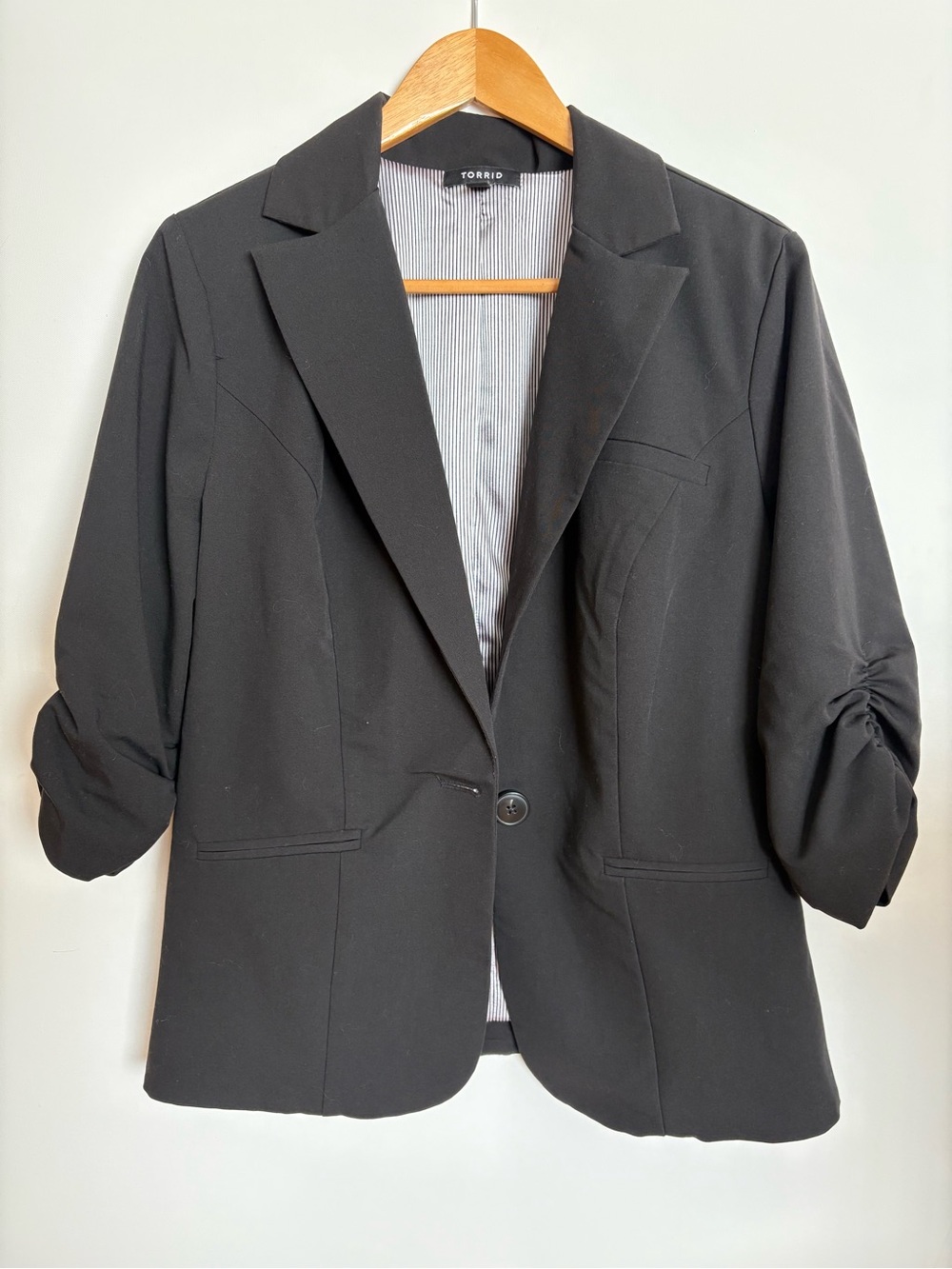Torrid Black Single-Button Blazer with Ruched 3/4 Sleeves